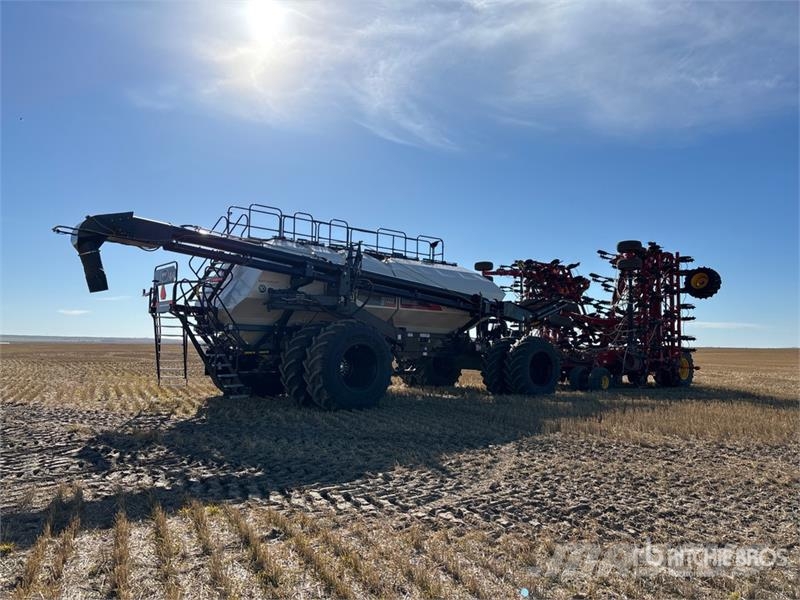 Bourgault 3335 QDA 76 ft Air Drill مثاقيب