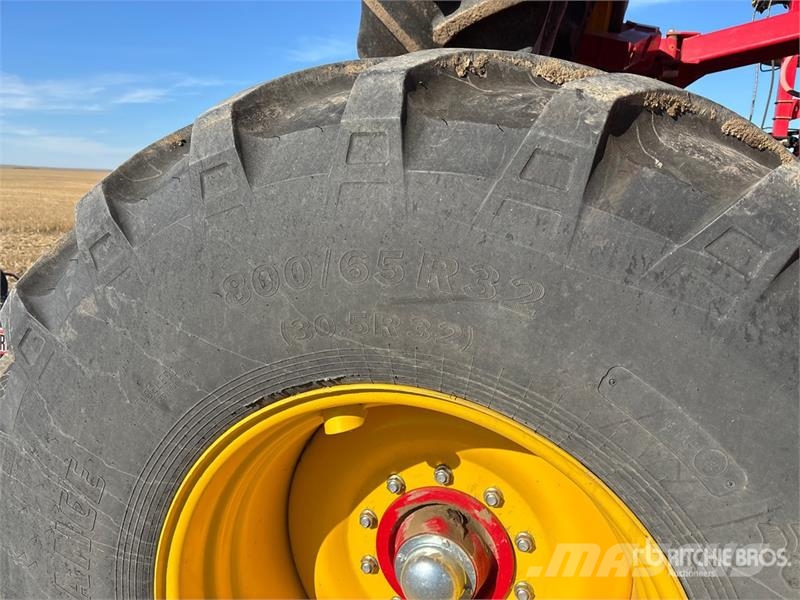 Bourgault 3335 QDA 76 ft Air Drill مثاقيب
