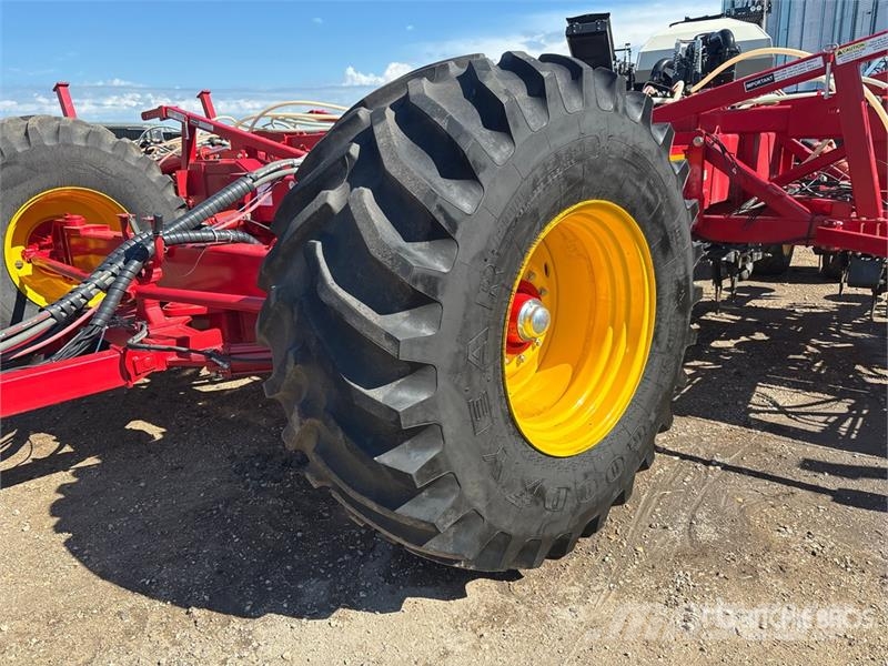 Bourgault 3335 QDA 80 ft Air Drill Sejačice