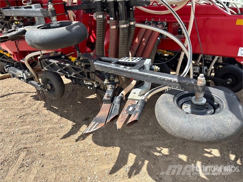Bourgault 3335 QDA 80 ft Air Drill Sejačice