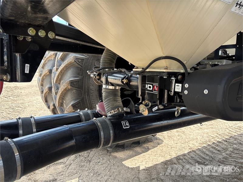 Bourgault 3335 QDA 80 ft Air Drill Sejačice