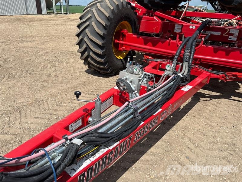Bourgault 3335 QDA 80 ft Air Drill Sejačice