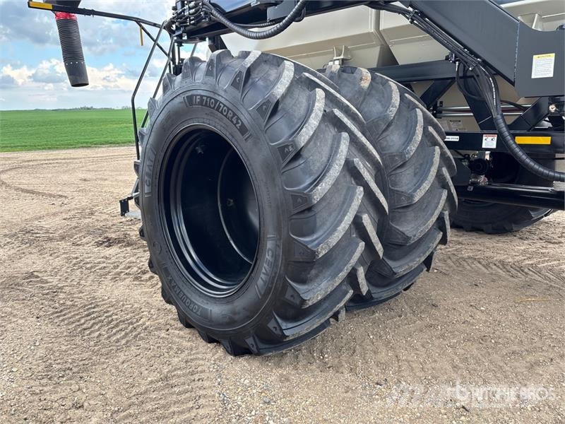 Bourgault 3335 QDA 80 ft Air Drill Sejačice