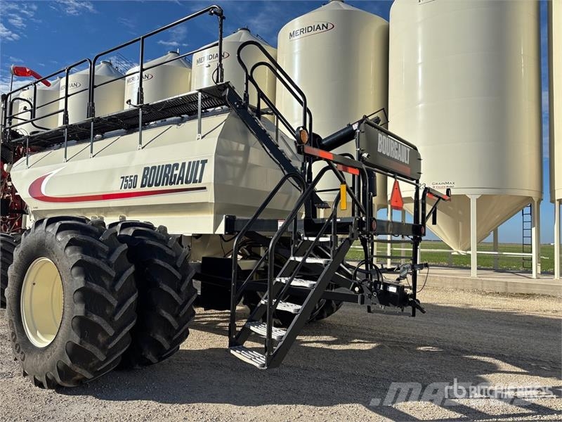Bourgault 3720 60 ft Air Drill مثاقيب