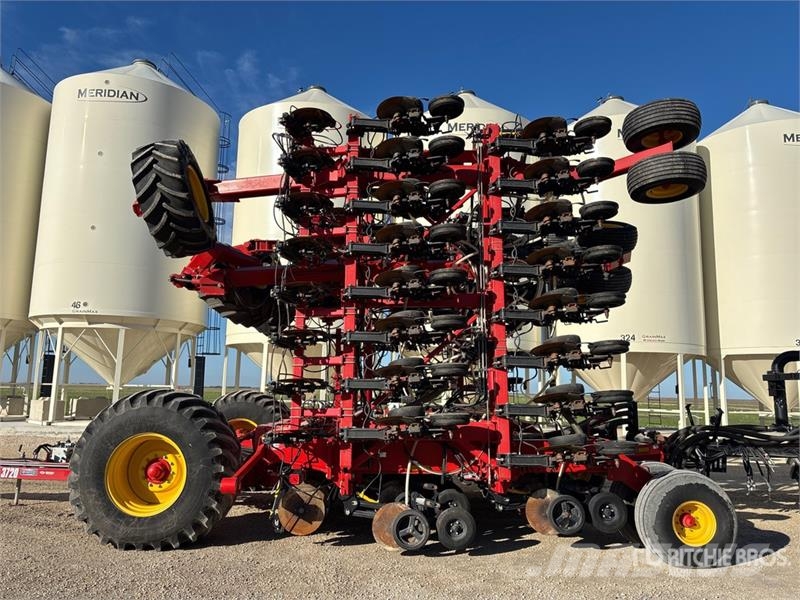 Bourgault 3720 60 ft Air Drill مثاقيب
