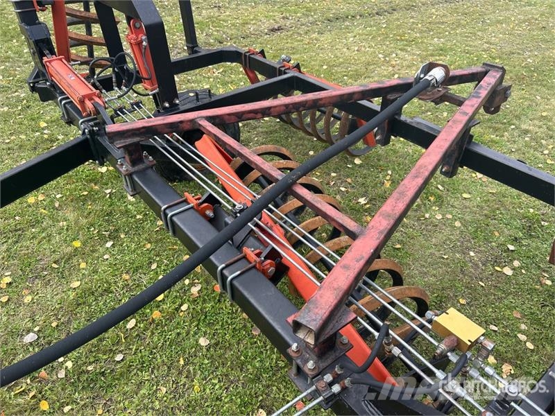 Bourgault 4000 32 ft Coil Packer Other tillage machines and accessories