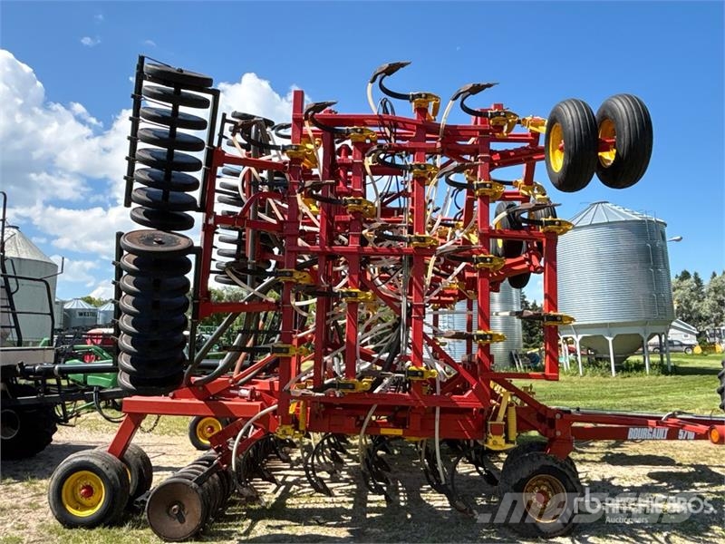 Bourgault 5710 50 ft Air Seeder Perfuradoras