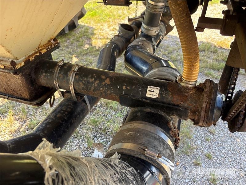 Bourgault 5710 50 ft Air Seeder Perfuradoras