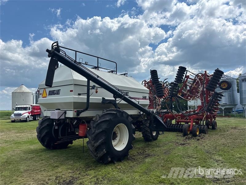 Bourgault 5710 50 ft Air Seeder Perfuradoras