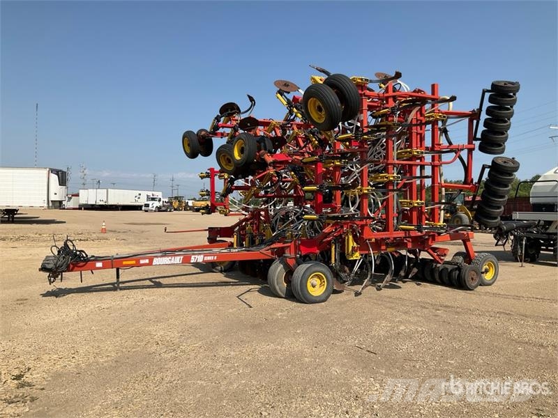 Bourgault 5710 Series II 51 ft Air Drill Perfuradoras
