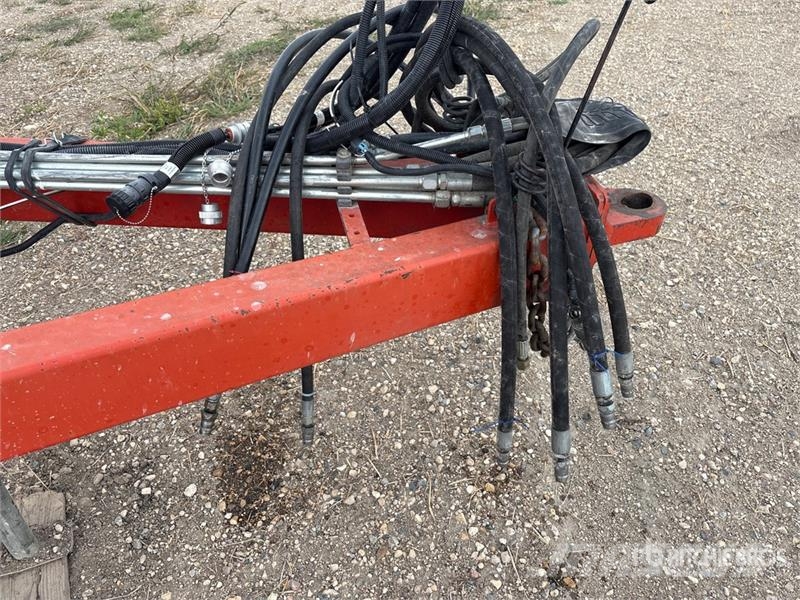 Bourgault 5710 Series II 51 ft Air Drill Perforatrici