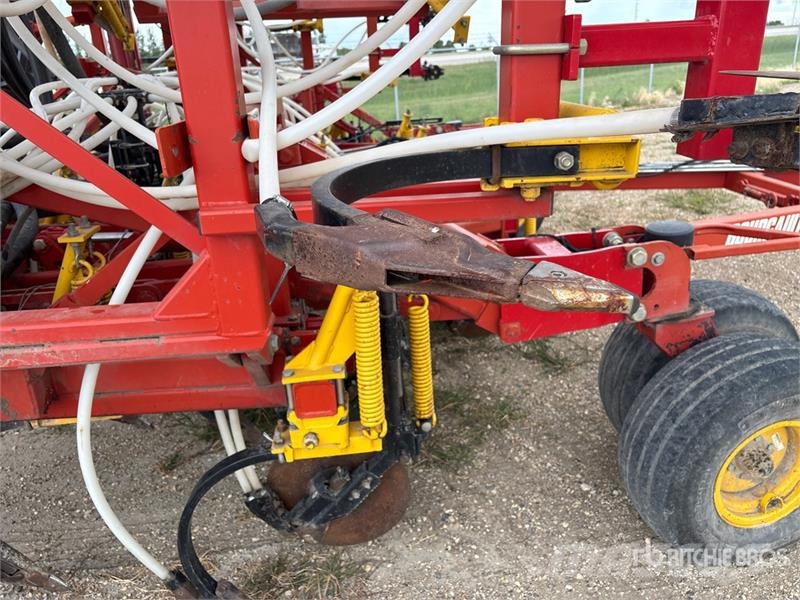 Bourgault 5710 Series II 51 ft Air Drill Perforatrici