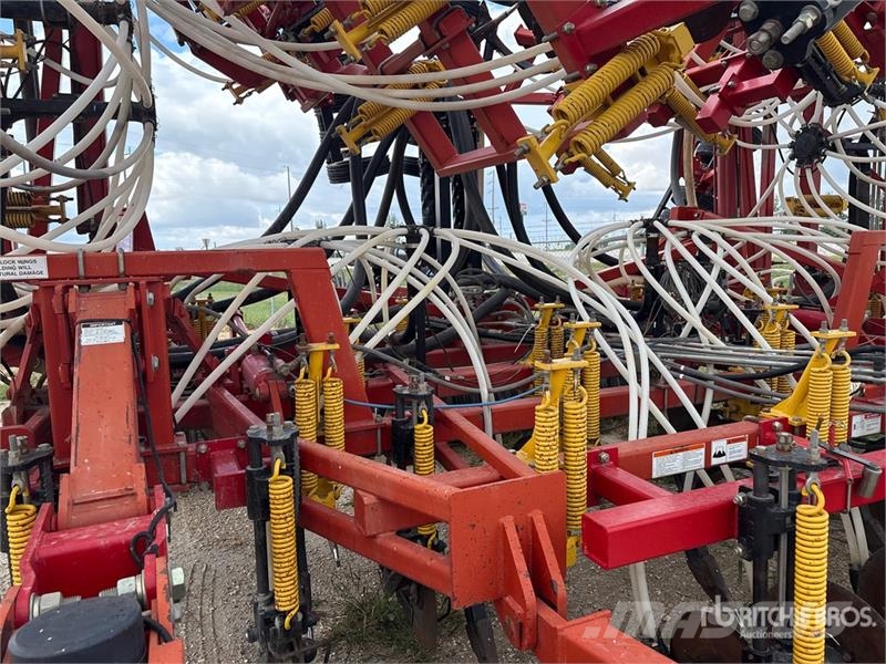 Bourgault 5710 Series II 51 ft Air Drill Perforatrici