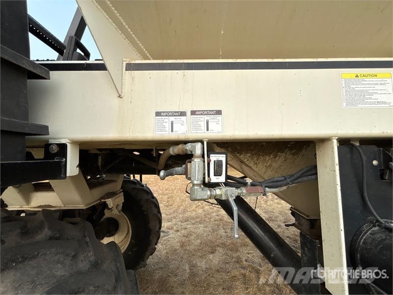 Bourgault 5810 62 ft Air Drill Sejačice