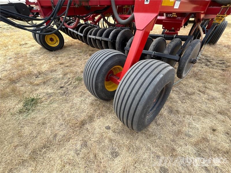 Bourgault 5810 62 ft Air Drill Sejačice