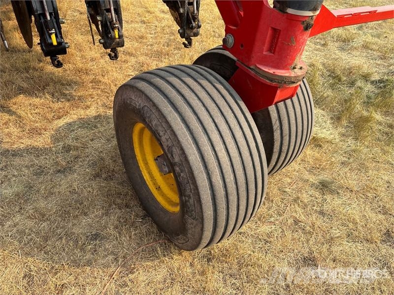 Bourgault 5810 62 ft Air Drill Sejačice