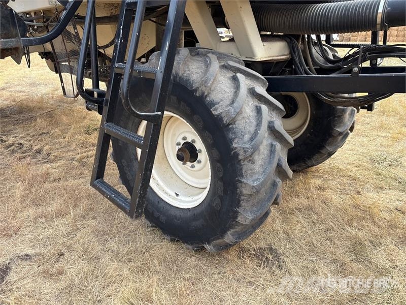 Bourgault 5810 62 ft Air Drill Sejačice