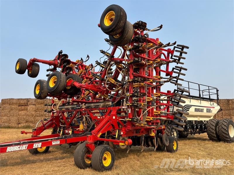 Bourgault 5810 62 ft Air Drill Sejačice