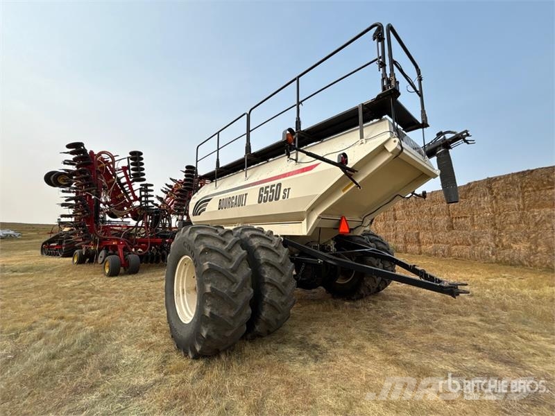 Bourgault 5810 62 ft Air Drill Sejačice