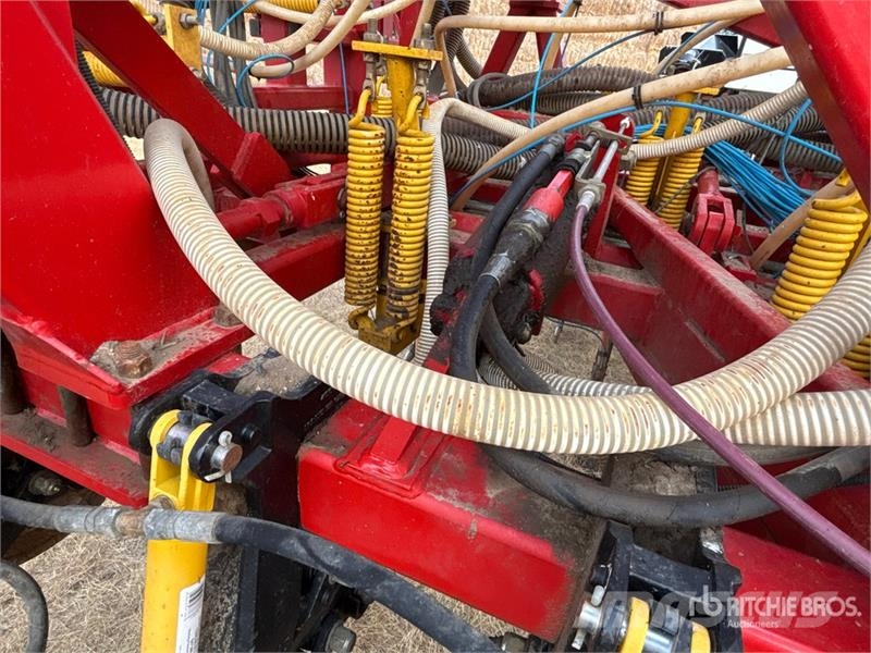 Bourgault 5810 62 ft Air Drill Sejačice