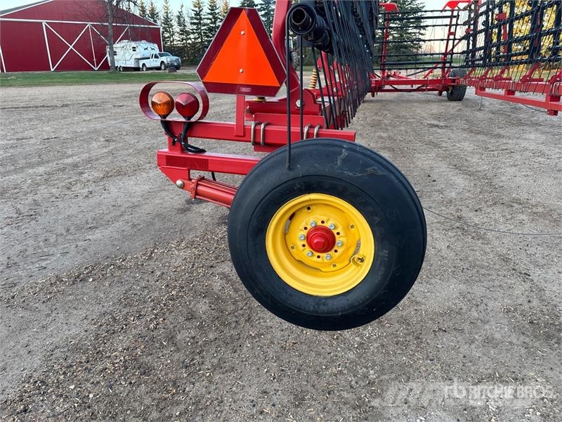 Bourgault 6000 كاسحات