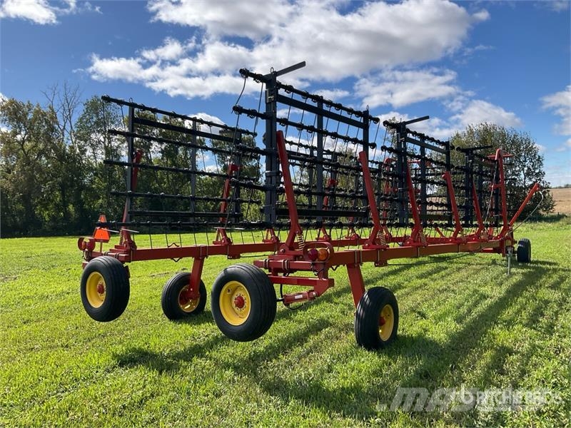 Bourgault 6000 钉齿耙
