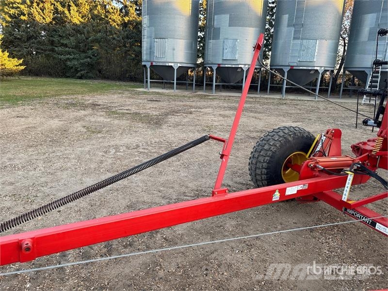 Bourgault 6000 كاسحات