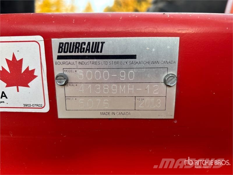 Bourgault 6000 كاسحات