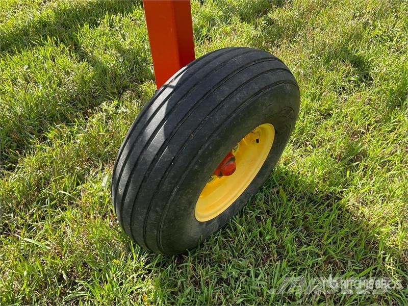Bourgault 6000 钉齿耙