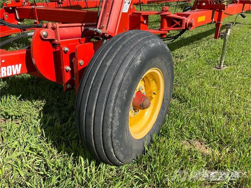 Bourgault 6000 钉齿耙