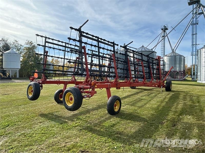 Bourgault 6000 耙車