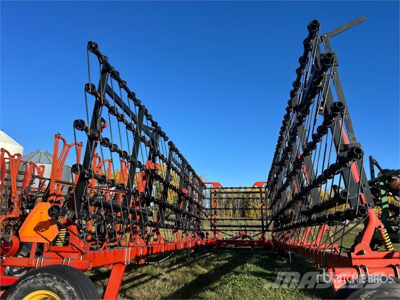 Bourgault 6000 Пружинные бороны