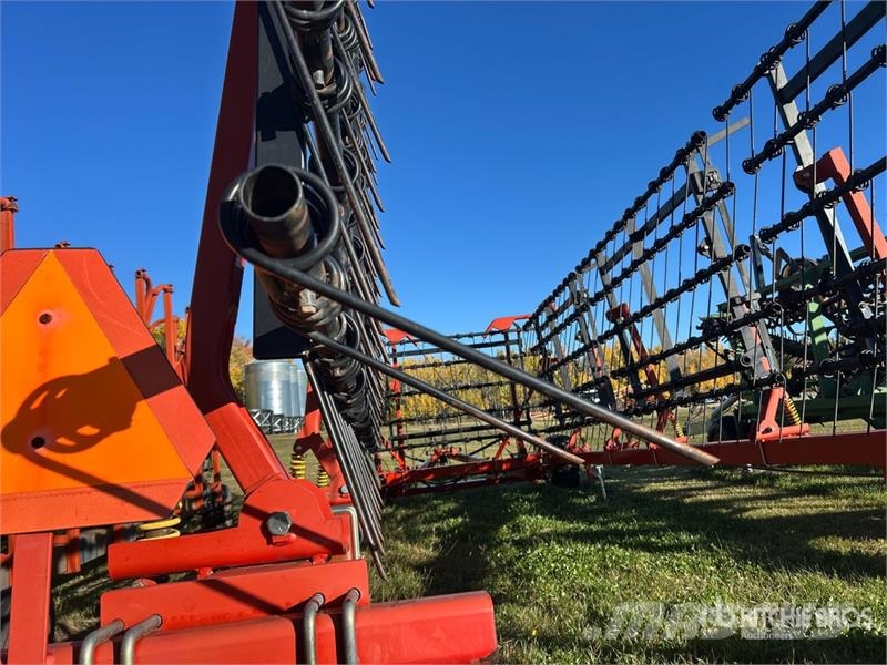 Bourgault 6000 Пружинные бороны
