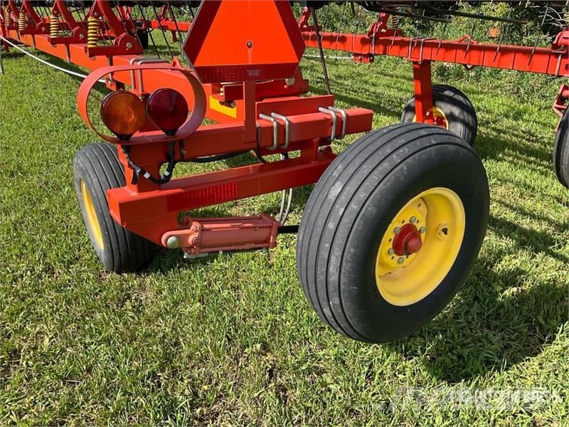 Bourgault 6000 钉齿耙