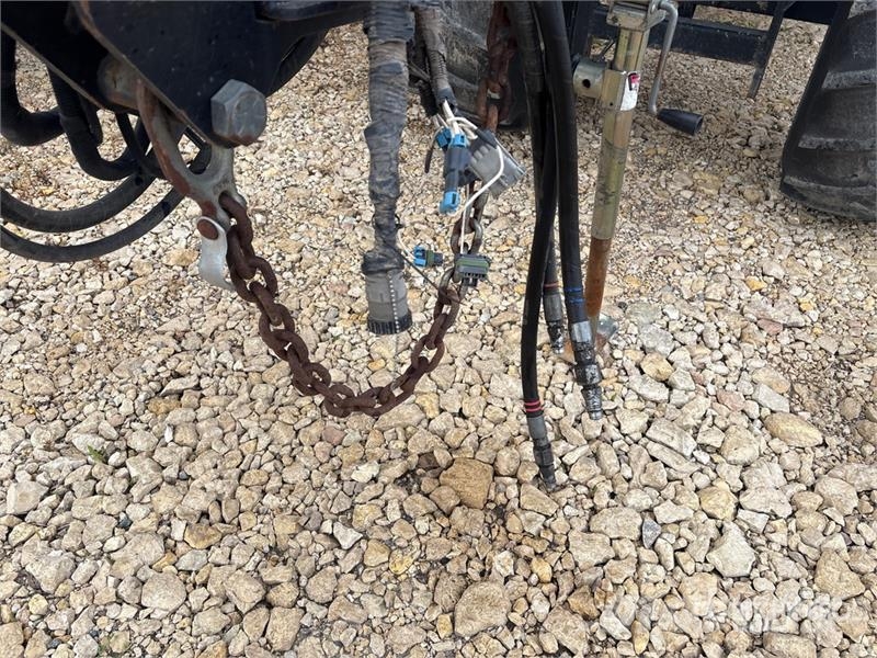 Bourgault 6350 350 bu Tow-Behind Air Cart Sijačice