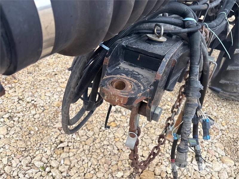 Bourgault 6350 350 bu Tow-Behind Air Cart Sijačice