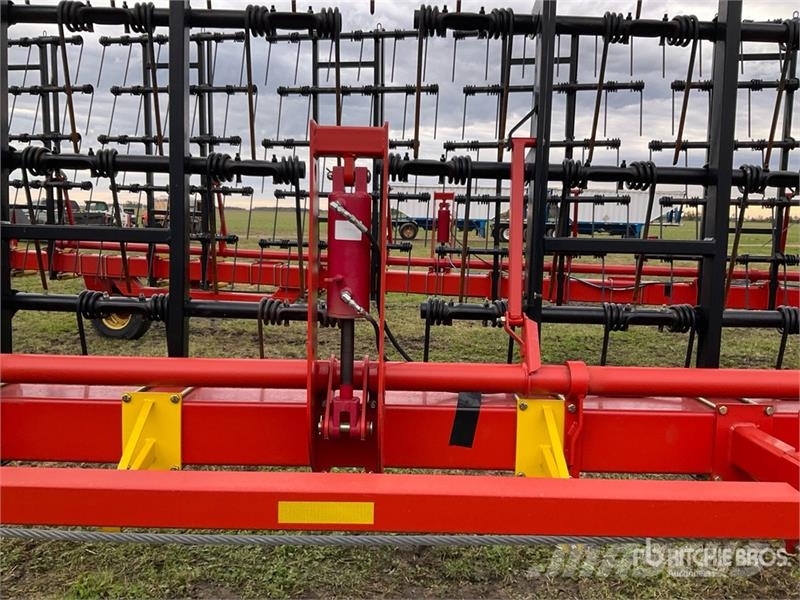 Bourgault 7200 耙車
