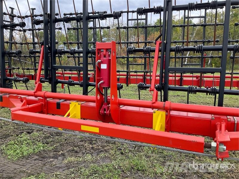Bourgault 7200 耙車