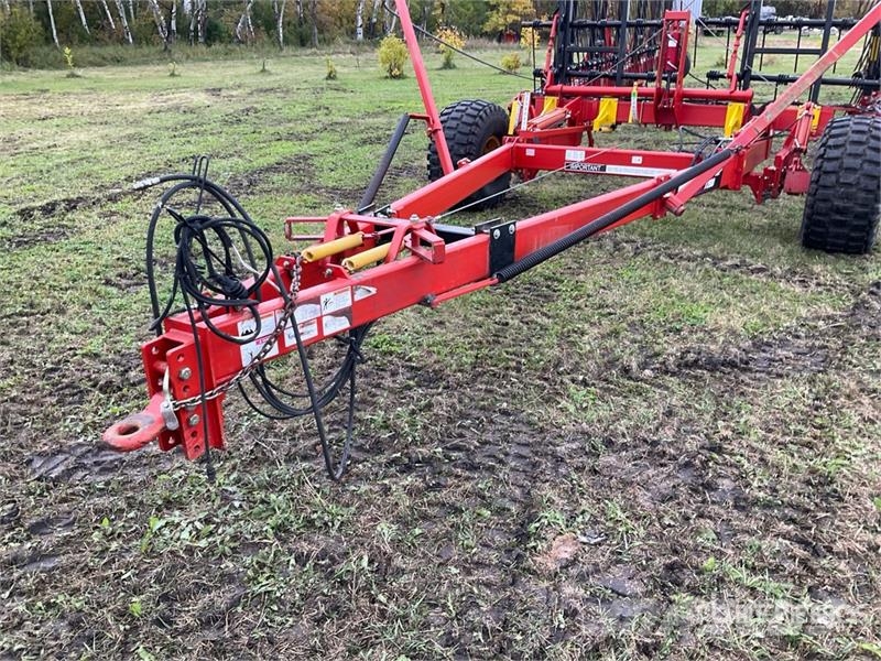 Bourgault 7200 Akėčios