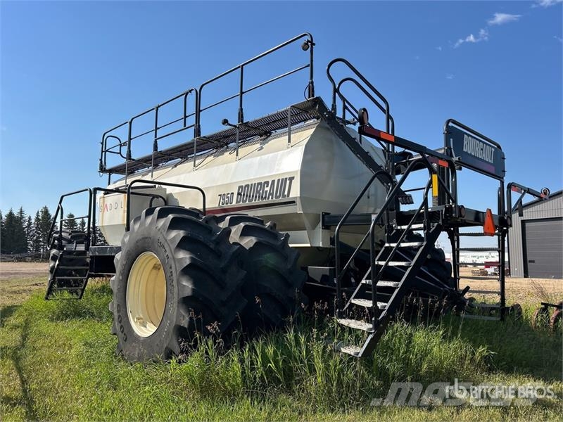 Bourgault 7950 950 bu Tow-Behind Air Cart Sijačice