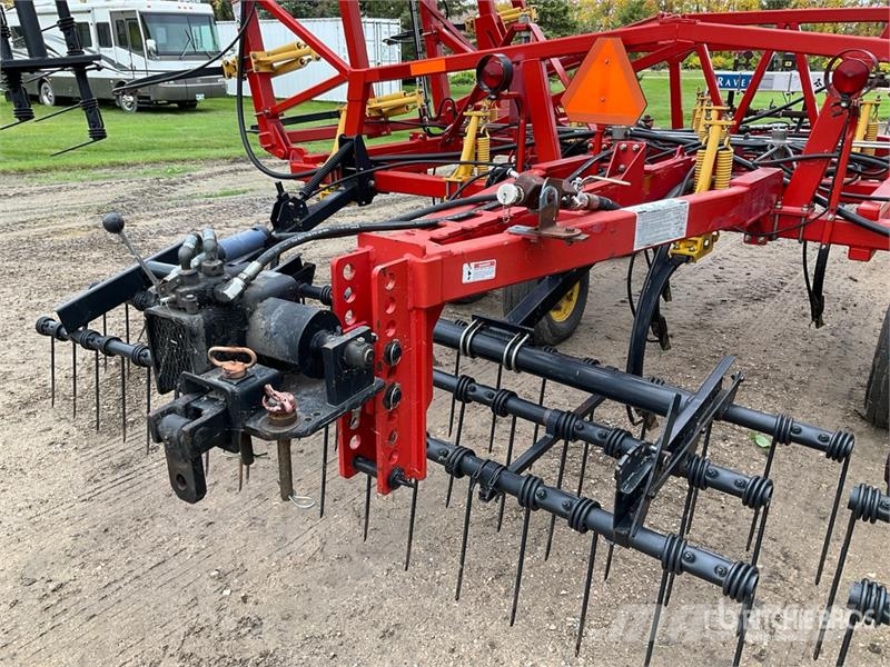 Bourgault 9400 54 ft Cultivator Coltivatori