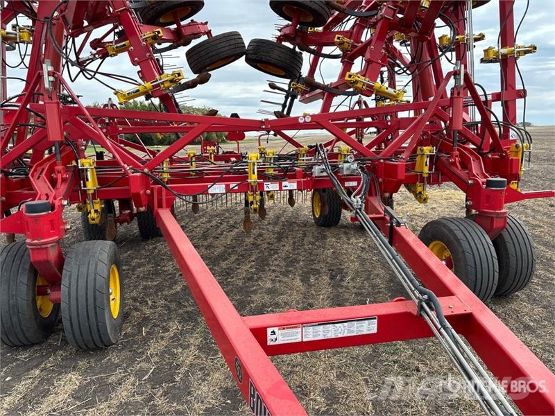 Bourgault 9500 60 ft Cultivator Kultivatori