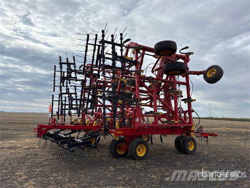 Bourgault 9500 60 ft Cultivator Kultivatori