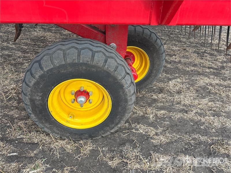 Bourgault 9500 60 ft Cultivator Kultivatori