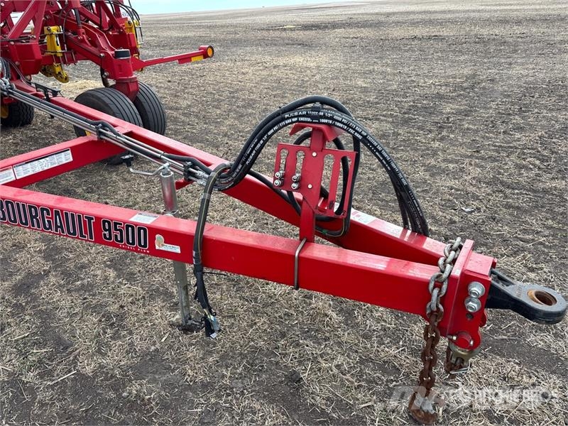 Bourgault 9500 60 ft Cultivator Kultivatori