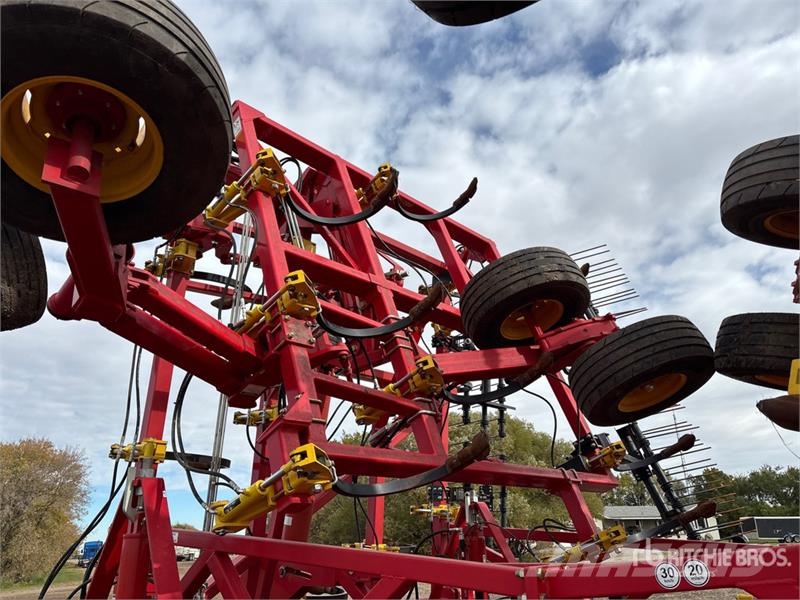 Bourgault 9500 60 ft Cultivator Kultivatori