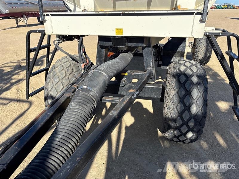 Bourgault FH536-40 40 ft Air Seeder Såmaskiner