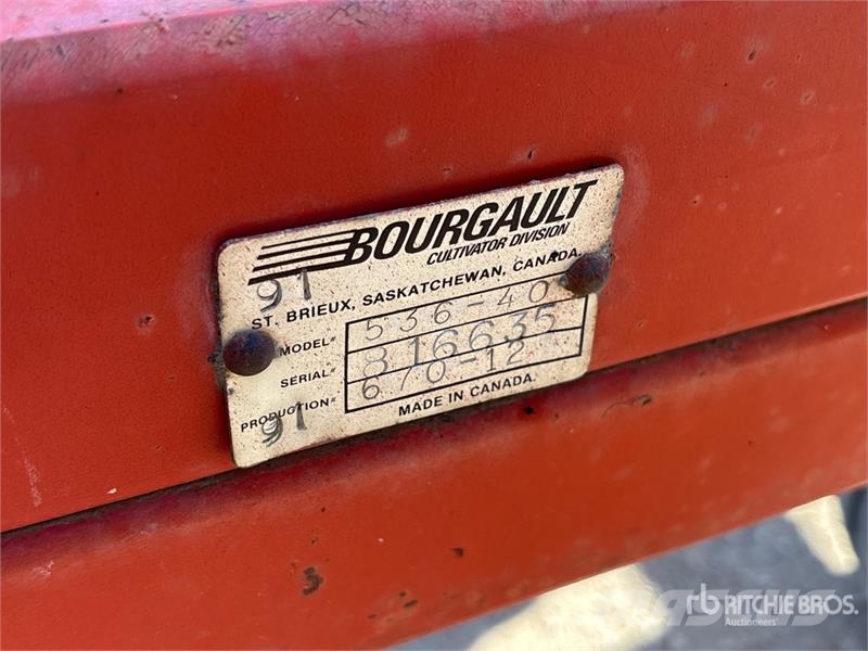 Bourgault FH536-40 40 ft Air Seeder Såmaskiner