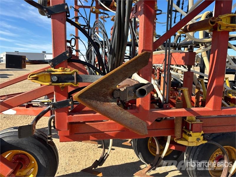 Bourgault FH536-40 40 ft Air Seeder Såmaskiner