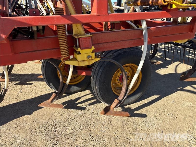 Bourgault FH536-40 40 ft Air Seeder Såmaskiner